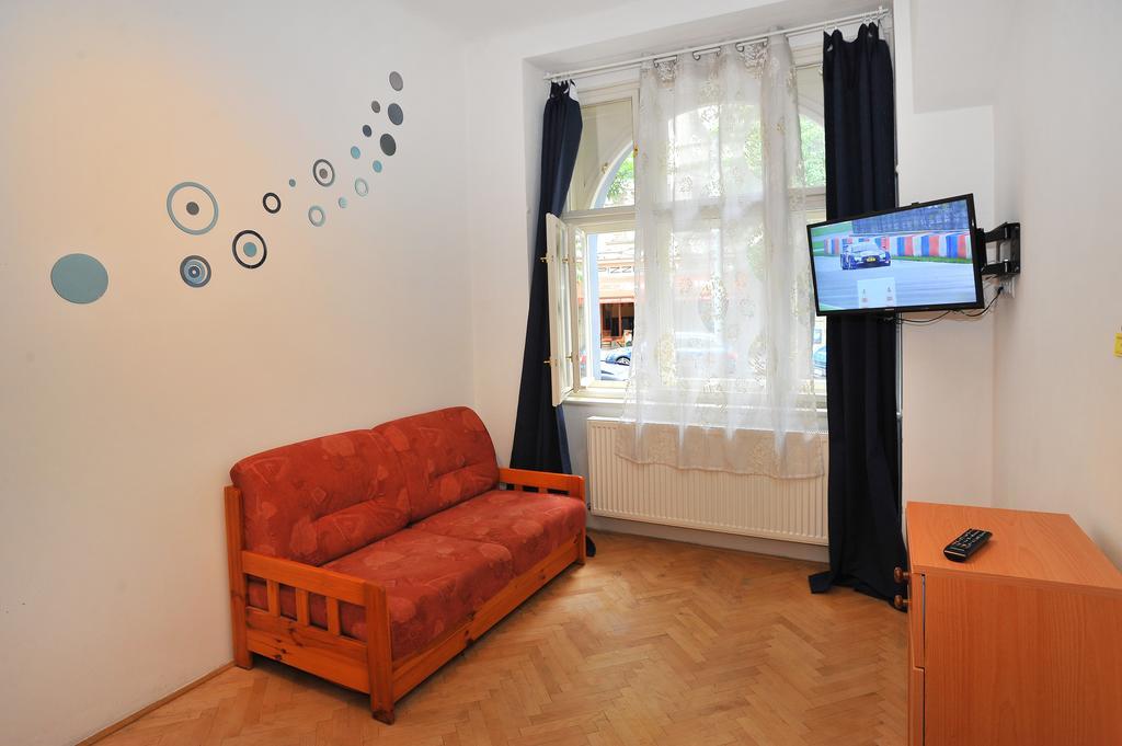 Condo in Vinohrady Praga Exterior foto